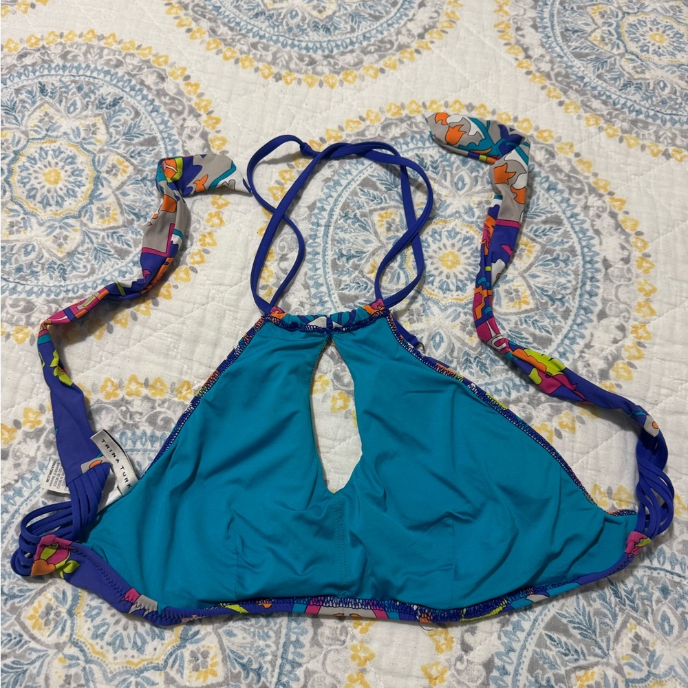 Colorful Patterned Bikini Set - Picture 4 of 4